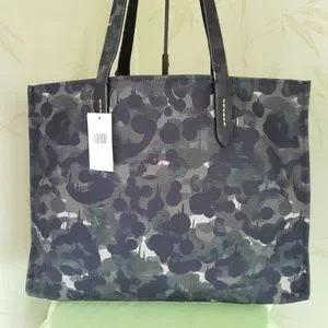 Coach ◆ CA303 Tote 42 Camo Print Rainbow Horse Carriage COACH® | Upcrafted City Zip Tote With Horse And Carriage